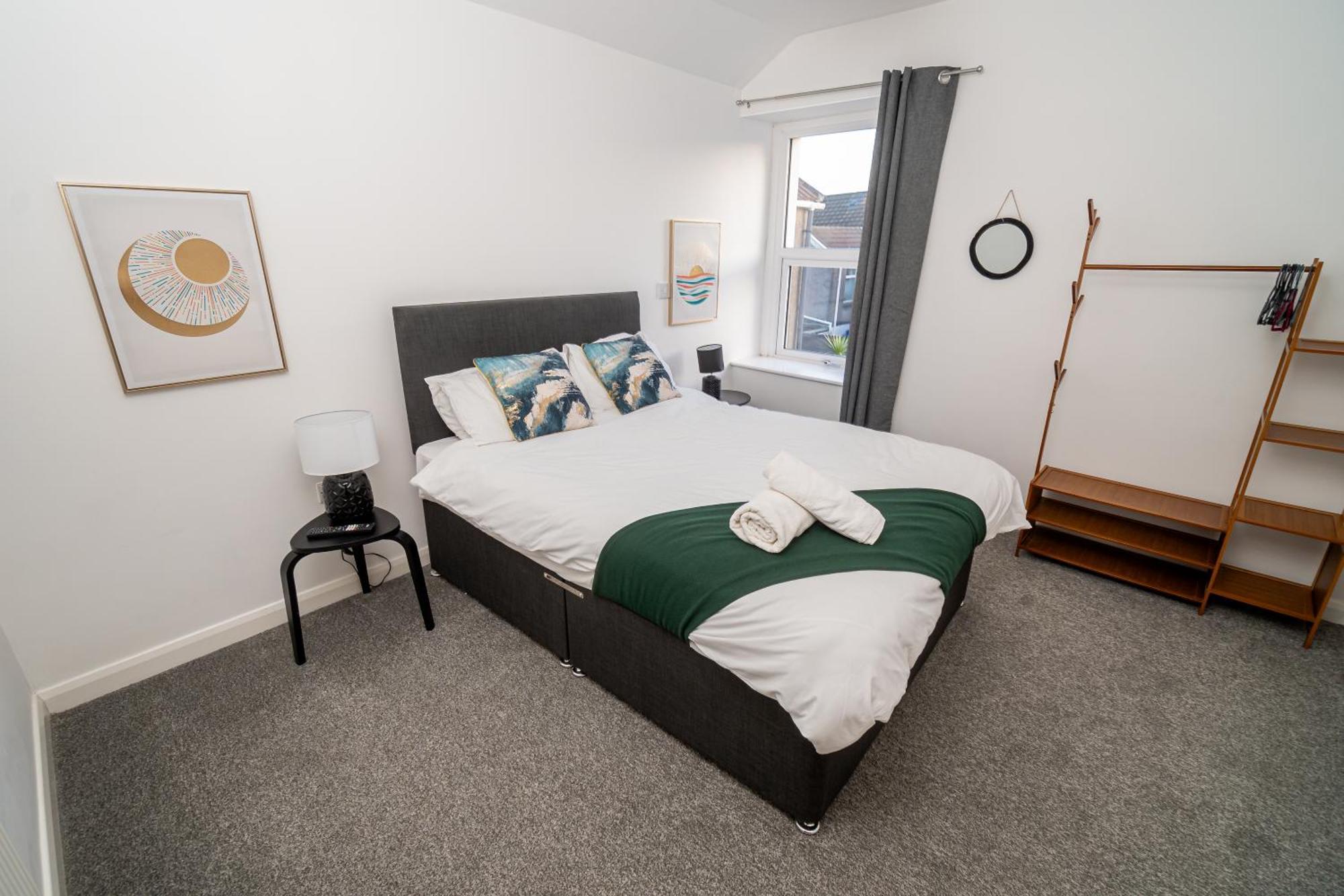 Spacious 3-Bed Near The City Centre Σουόνσι Εξωτερικό φωτογραφία
