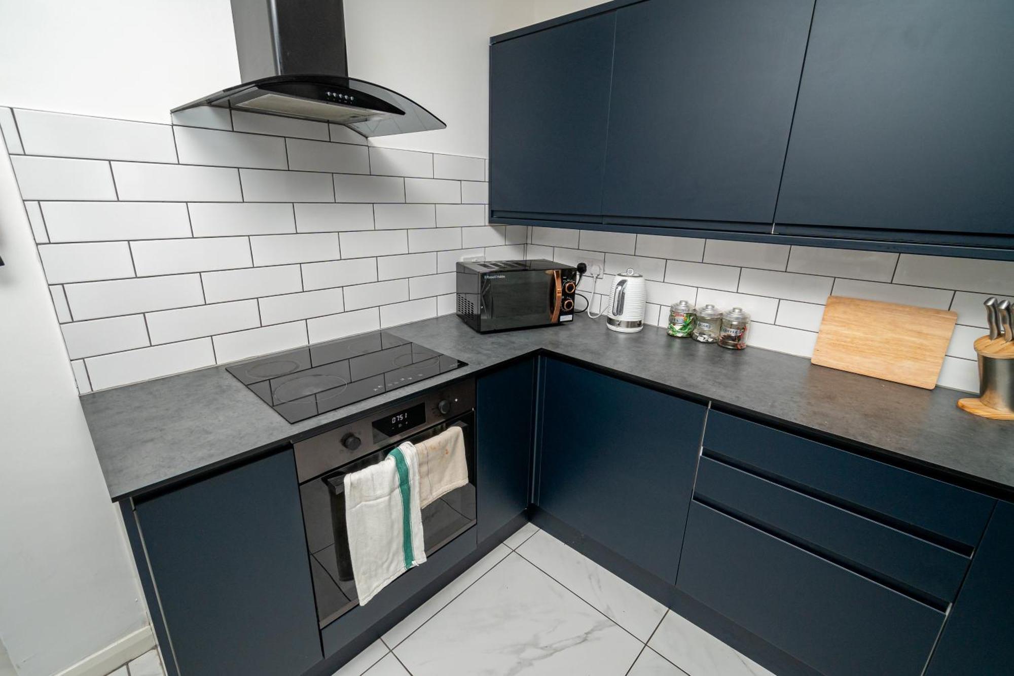 Spacious 3-Bed Near The City Centre Σουόνσι Εξωτερικό φωτογραφία